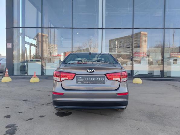 Kia Rio III Рестайлинг с пробегом 2017 года, цена 880 000 рублей, 189272 км, седан, Автокод Объявления