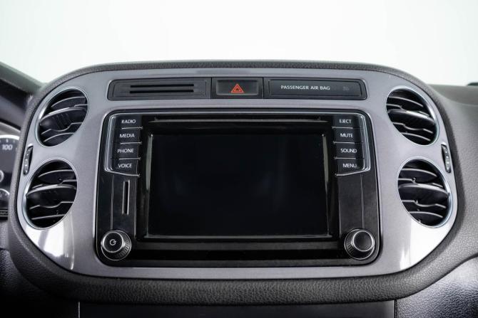 Volkswagen Tiguan I Рестайлинг с пробегом 2014 года, цена 1 659 000 рублей, 114989 км, внедорожник, Автокод Объявления