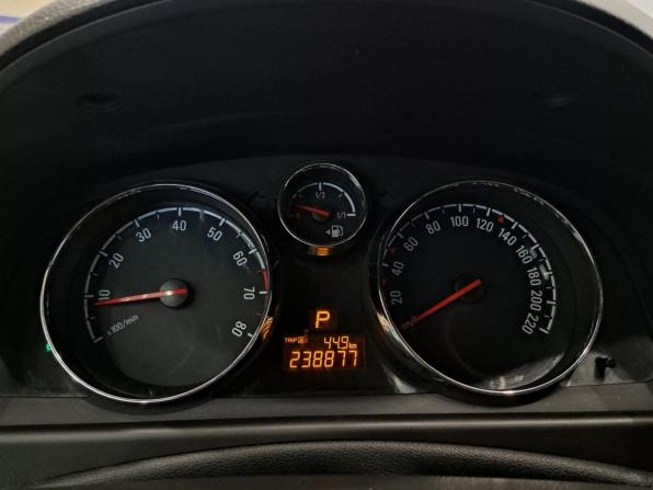 Opel Antara I Рестайлинг с пробегом 2013 года, цена 1 070 000 рублей, 238913 км, внедорожник, Автокод Объявления