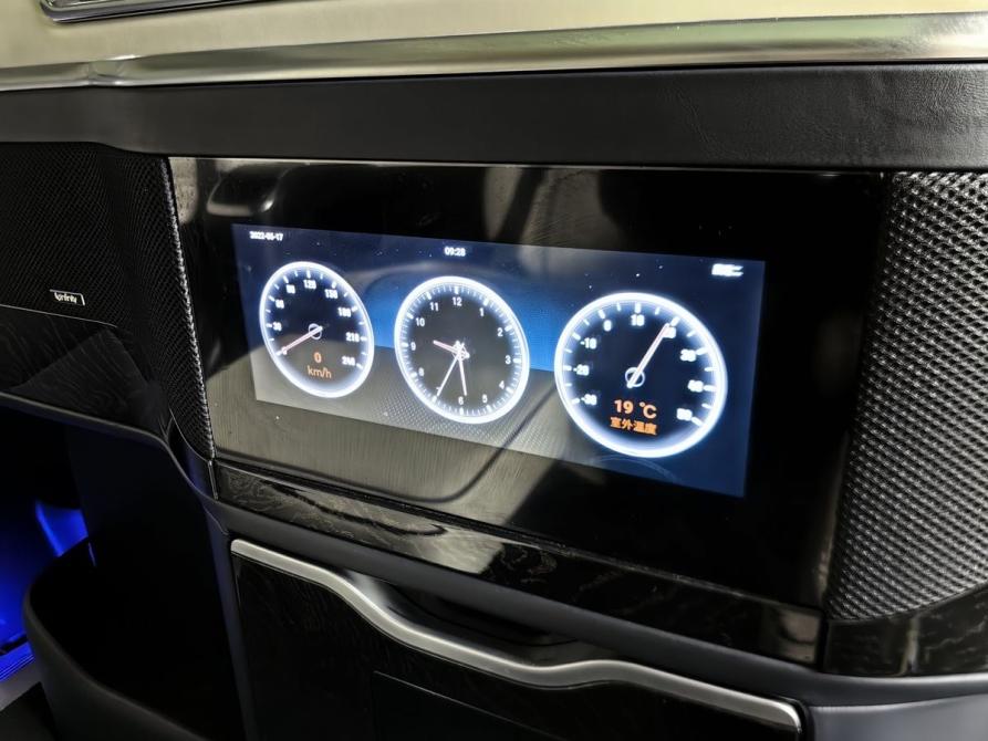 GAC Trumpchi M8 I Москва  - изображение 23