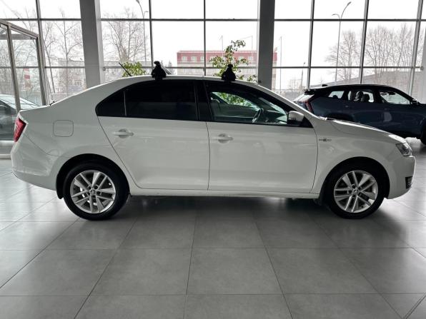 Skoda Rapid I Рестайлинг с пробегом 2018 года, цена 1 245 000 рублей, 140000 км, лифтбек, Автокод Объявления
