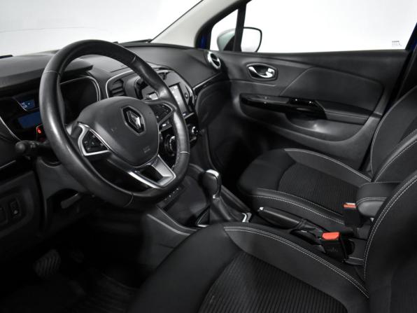 Renault Kaptur I Рестайлинг с пробегом 2021 года, цена 1 590 000 рублей, 95139 км, внедорожник, Автокод Объявления