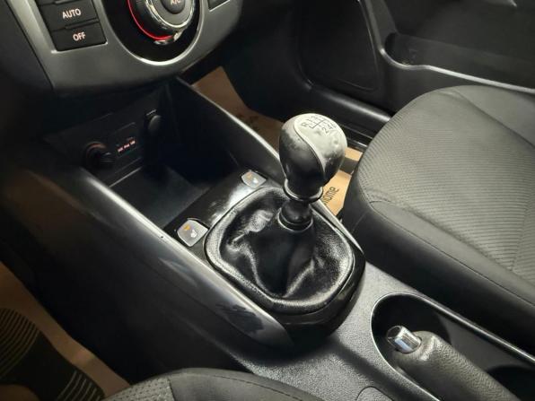 Kia Cerato II с пробегом 2013 года, цена 632 000 рублей, 294212 км, седан, Автокод Объявления