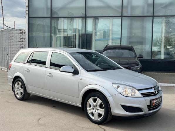 Opel Astra H Рестайлинг с пробегом 2010 года, цена 570 000 рублей, 133303 км, универсал, Автокод Объявления