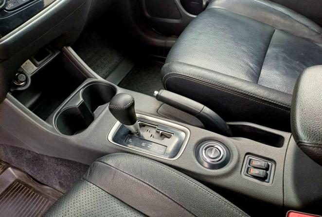 Mitsubishi Outlander II Рестайлинг с пробегом 2012 года, цена 1 300 000 рублей, 214455 км, внедорожник, Автокод Объявления