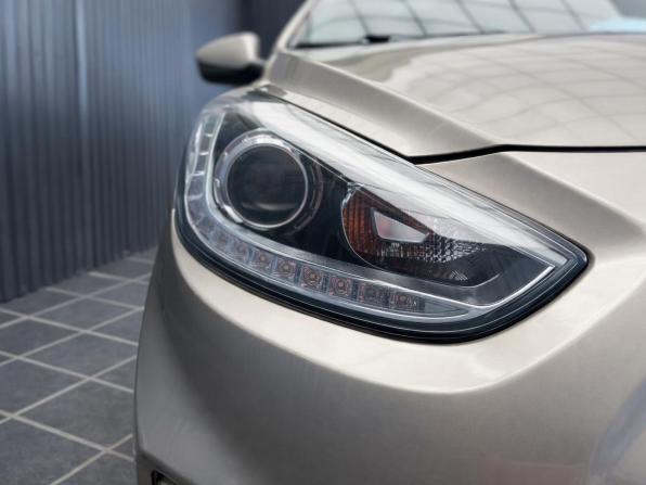 Hyundai Solaris I с пробегом 2014 года, цена 857 000 рублей, 201457 км, седан, Автокод Объявления