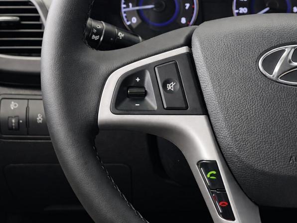 Hyundai Solaris I с пробегом 2011 года, цена 867 000 рублей, 149072 км, хэтчбек, Автокод Объявления