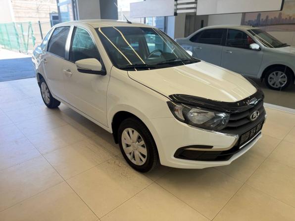 Lada (ВАЗ) Granta I Рестайлинг с пробегом 2023 года, цена 800 000 рублей, 46687 км, седан, Автокод Объявления