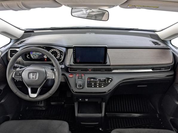 Honda Odyssey V Рестайлинг 2 с пробегом 2023 года, цена 4 200 000 рублей, 26152 км, минивэн, Автокод Объявления