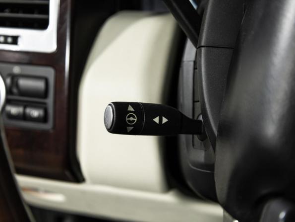 Land Rover Range Rover III Рестайлинг 2 с пробегом 2012 года, цена 1 844 585 рублей, 325729 км, внедорожник, Автокод Объявления