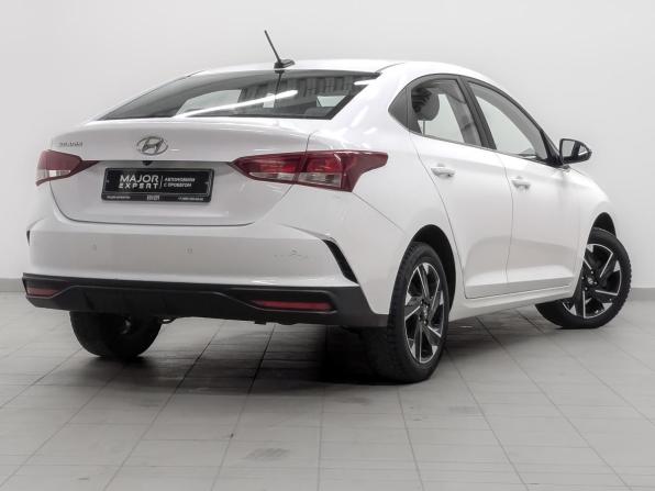 Hyundai Solaris II Рестайлинг с пробегом 2022 года, цена 1 590 000 рублей, 107306 км, седан, Автокод Объявления