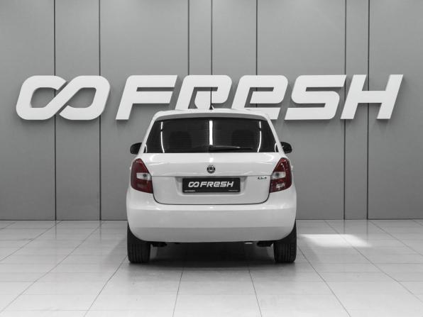 Skoda Fabia II Рестайлинг с пробегом 2011 года, цена 699 000 рублей, 286351 км, хэтчбек, Автокод Объявления
