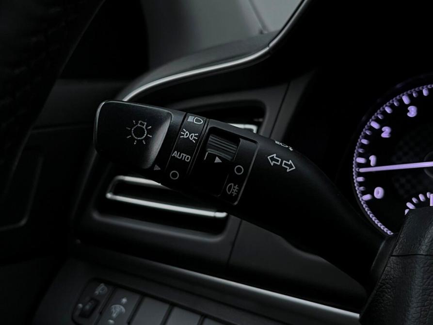 Hyundai Elantra VI (AD) Рестайлинг Санкт-Петербург  - изображение 19
