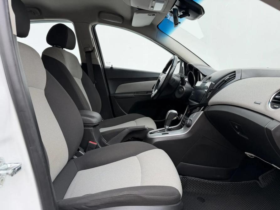 Chevrolet Cruze I Рестайлинг Москва  - изображение 10