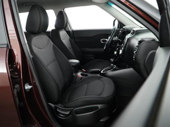 Kia Soul II Рестайлинг с пробегом 2018 года, цена 1 715 055 рублей, 20872 км, хэтчбек, Автокод Объявления