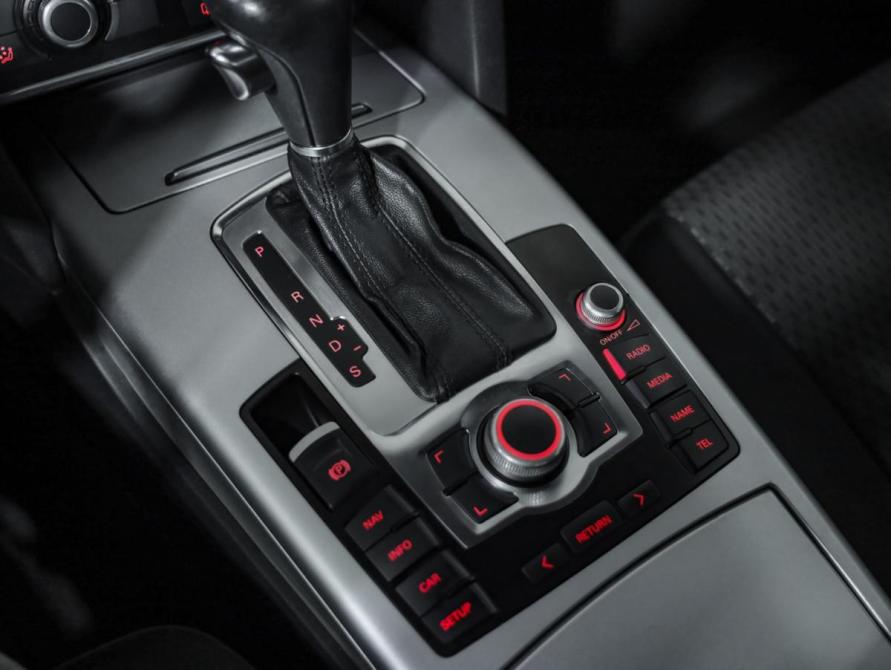 Audi A6 III (C6) Рестайлинг Санкт-Петербург  - изображение 16