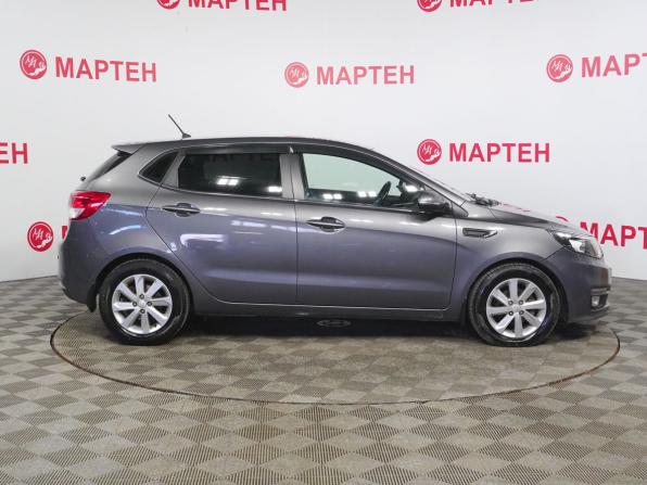 Kia Rio III Рестайлинг с пробегом 2015 года, цена 1 148 000 рублей, 111803 км, хэтчбек, Автокод Объявления