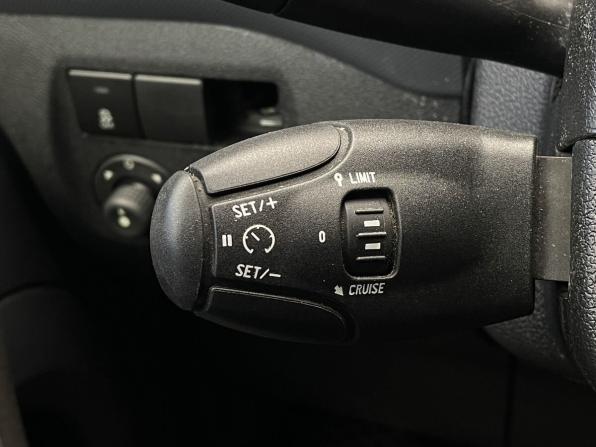 Peugeot Partner II Рестайлинг 2 с пробегом 2021 года, цена 1 390 000 рублей, 133147 км, компактвэн, Автокод Объявления