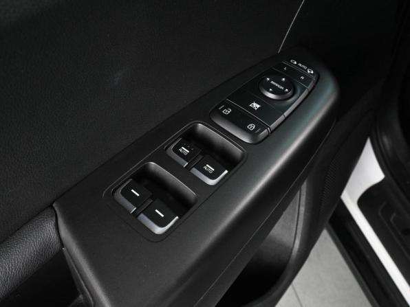 Kia Sportage IV Рестайлинг с пробегом 2021 года, цена 2 675 000 рублей, 88351 км, внедорожник, Автокод Объявления