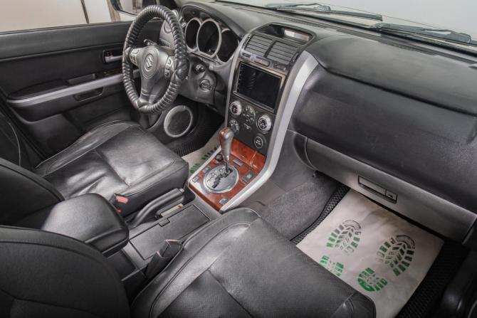 Suzuki Grand Vitara II с пробегом 2007 года, цена 899 000 рублей, 255200 км, внедорожник, Автокод Объявления