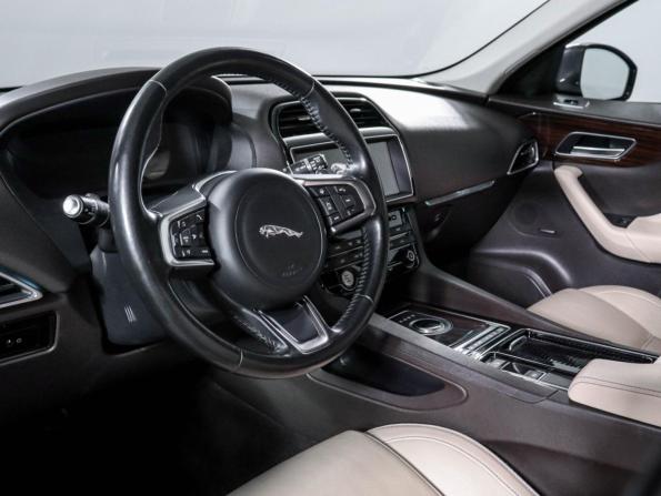 Jaguar F-Pace I с пробегом 2018 года, цена 3 500 000 рублей, 75659 км, внедорожник, Автокод Объявления