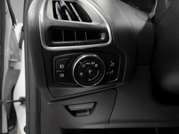 Ford Focus III с пробегом 2012 года, цена 720 000 рублей, 162486 км, хэтчбек, Автокод Объявления