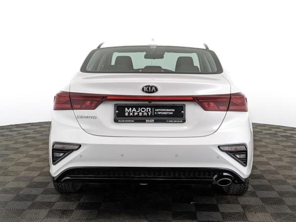 Kia Cerato IV с пробегом 2021 года, цена 2 050 000 рублей, 58208 км, седан, Автокод Объявления
