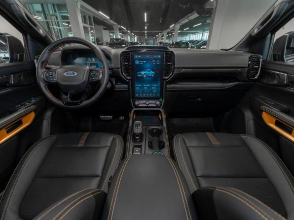 Ford Ranger T6.2 с пробегом 2025 года, цена 7 050 000 рублей, 340 км, пикап, Автокод Объявления