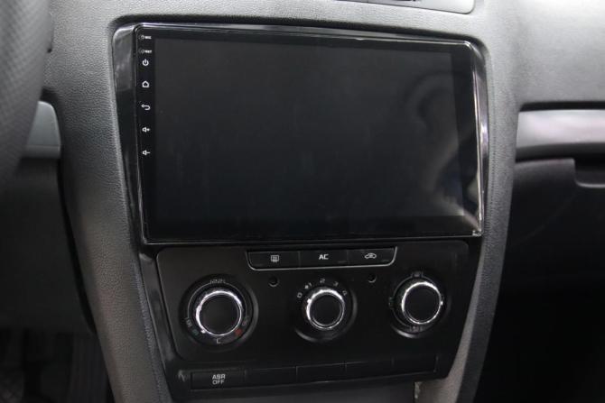 Skoda Octavia II (A5) Рестайлинг с пробегом 2010 года, цена 725 170 рублей, 279630 км, лифтбек, Автокод Объявления