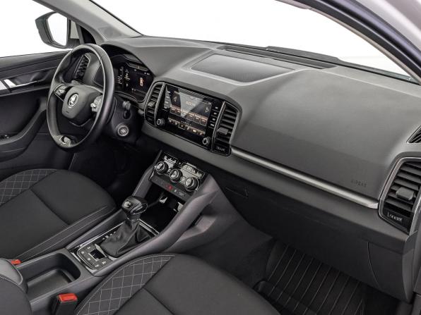 Skoda Karoq I с пробегом 2022 года, цена 2 850 000 рублей, 51733 км, внедорожник, Автокод Объявления