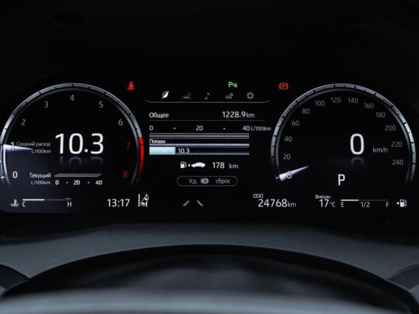 Toyota Camry VIII (XV70) Рестайлинг с пробегом 2023 года, цена 3 600 000 рублей, 24766 км, седан, Автокод Объявления