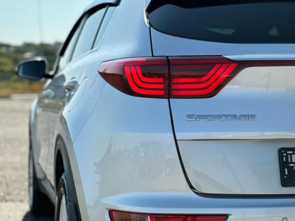 Kia Sportage IV с пробегом 2017 года, цена 1 900 000 рублей, 132590 км, внедорожник, Автокод Объявления