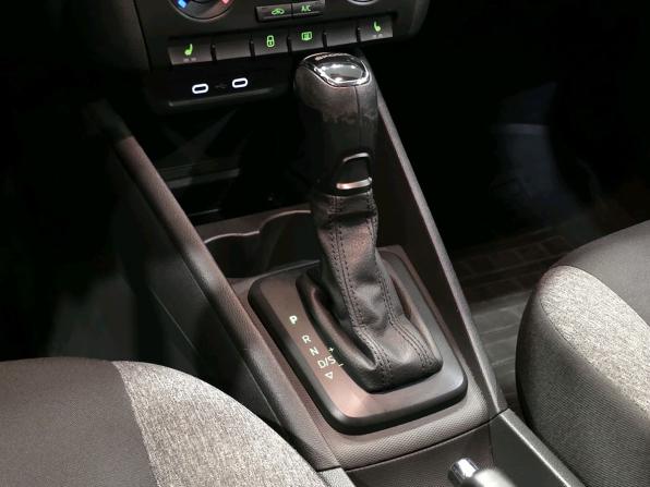 Skoda Rapid II с пробегом 2021 года, цена 1 250 000 рублей, 90988 км, лифтбек, Автокод Объявления