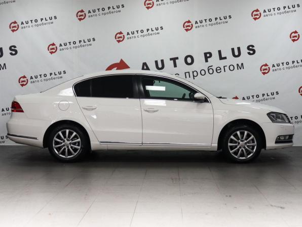 Volkswagen Passat B7 с пробегом 2012 года, цена 1 019 000 рублей, 187550 км, седан, Автокод Объявления