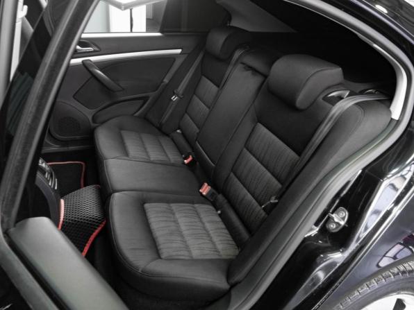 Skoda Octavia II (A5) Рестайлинг с пробегом 2013 года, цена 974 070 рублей, 172063 км, лифтбек, Автокод Объявления
