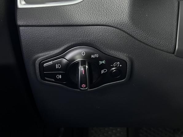Audi Q5 I (8R) Рестайлинг с пробегом 2015 года, цена 1 950 000 рублей, 180000 км, внедорожник, Автокод Объявления