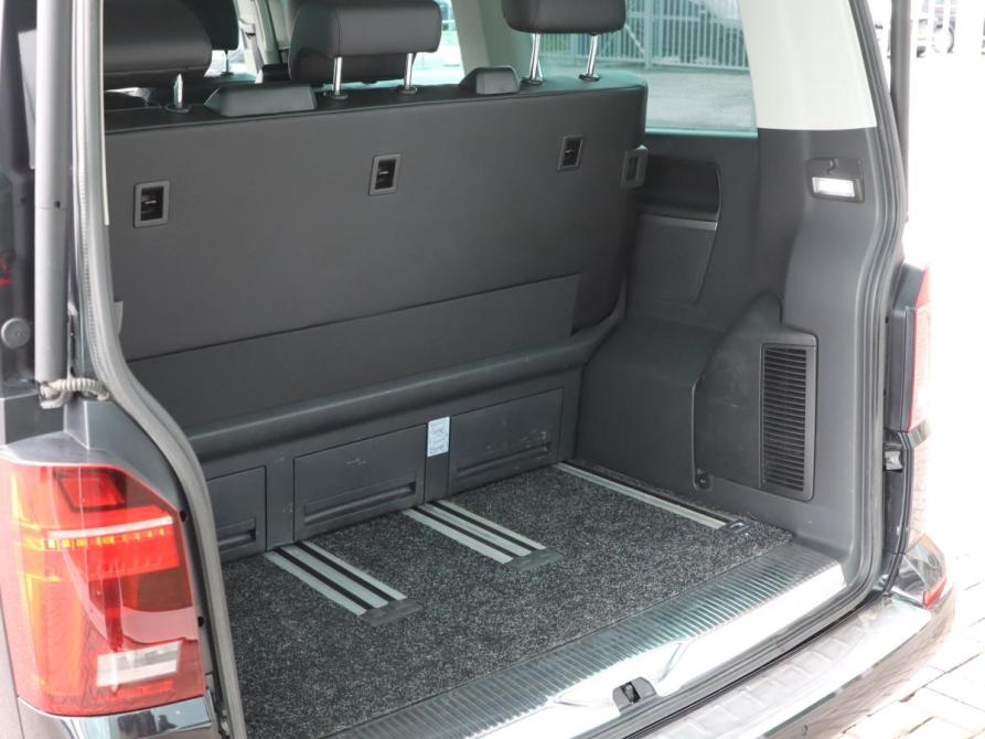Volkswagen Multivan T6 Рестайлинг Санкт-Петербург  - изображение 24