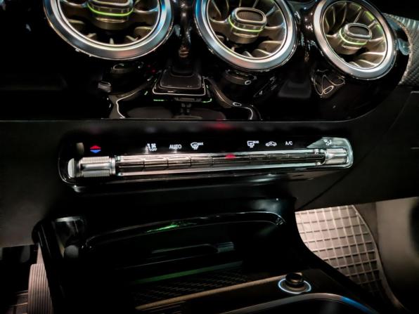 Mercedes-Benz A-Класс IV (W177) с пробегом 2020 года, цена 2 825 000 рублей, 35483 км, хэтчбек, Автокод Объявления