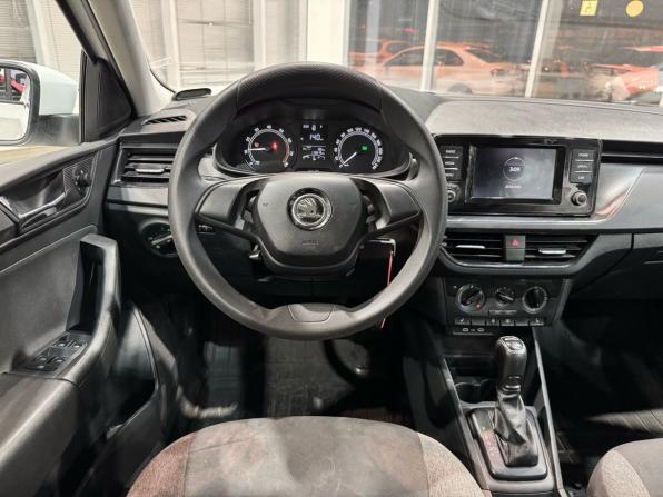 Skoda Rapid II с пробегом 2021 года, цена 1 190 000 рублей, 115015 км, лифтбек, Автокод Объявления