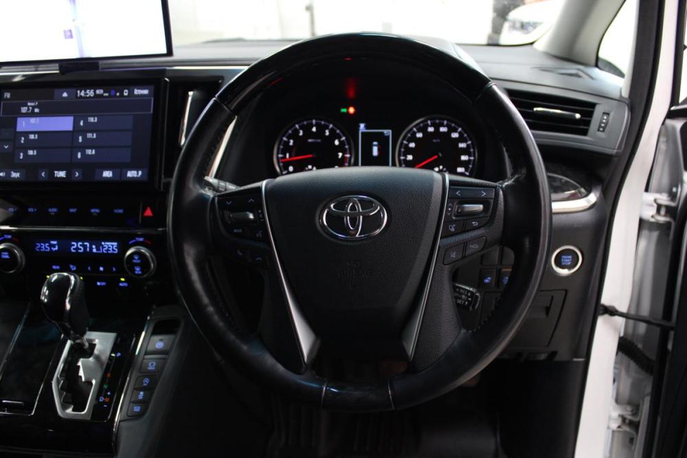 Toyota Alphard III Рестайлинг Томск  - изображение 8