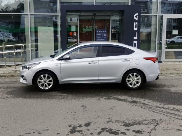 Hyundai Solaris II с пробегом 2019 года, цена 1 049 000 рублей, 100891 км, седан, Автокод Объявления