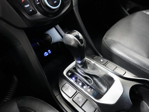 Hyundai Santa Fe III Рестайлинг с пробегом 2017 года, цена 2 373 000 рублей, 124760 км, внедорожник, Автокод Объявления