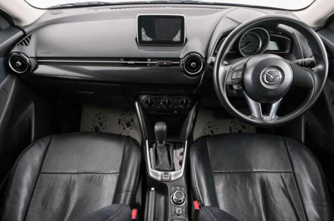 Mazda Demio IV (DJ) с пробегом 2015 года, цена 1 099 000 рублей, 47400 км, хэтчбек, Автокод Объявления