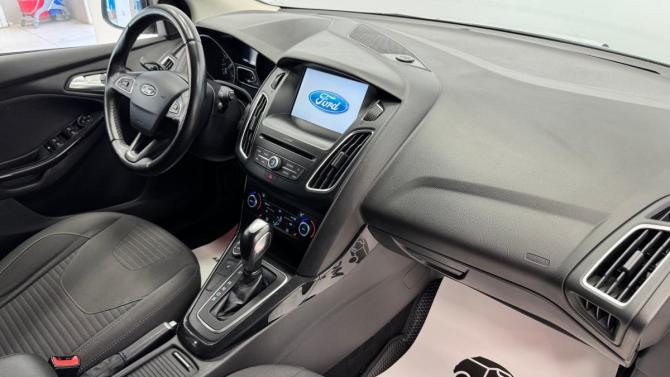 Ford Focus III Рестайлинг с пробегом 2017 года, цена 1 200 000 рублей, 117582 км, универсал, Автокод Объявления