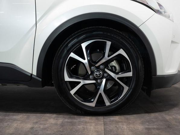 Toyota C-HR I с пробегом 2018 года, цена 1 980 000 рублей, 73562 км, внедорожник, Автокод Объявления