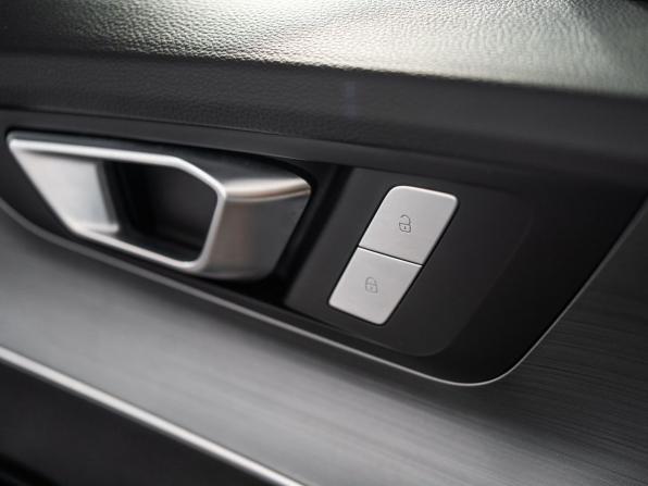 Chery Tiggo 7 Pro Max I с пробегом 2023 года, цена 1 935 500 рублей, 25860 км, внедорожник, Автокод Объявления