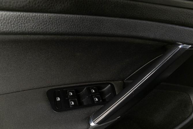 Volkswagen Golf VII с пробегом 2013 года, цена 1 179 000 рублей, 215200 км, хэтчбек, Автокод Объявления