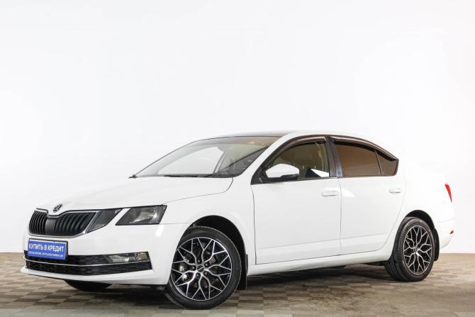 Skoda Octavia III (A7) Рестайлинг с пробегом 2017 года, цена 1 629 000 рублей, 176585 км, лифтбек, Автокод Объявления