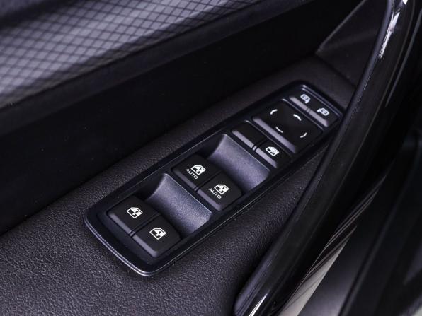 Lada (ВАЗ) Vesta I Рестайлинг (NG) с пробегом 2025 года, цена 1 570 000 рублей, 5600 км, седан, Автокод Объявления