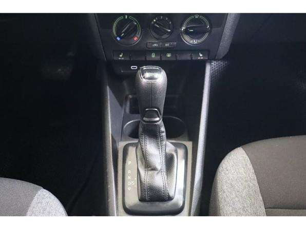 Skoda Rapid II с пробегом 2021 года, цена 1 359 000 рублей, 131539 км, лифтбек, Автокод Объявления